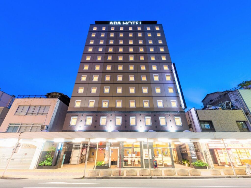 アパホテル〈新潟古町〉