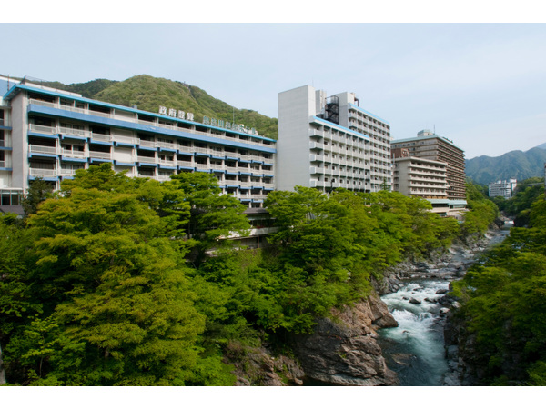 鬼怒川温泉ホテル 写真1