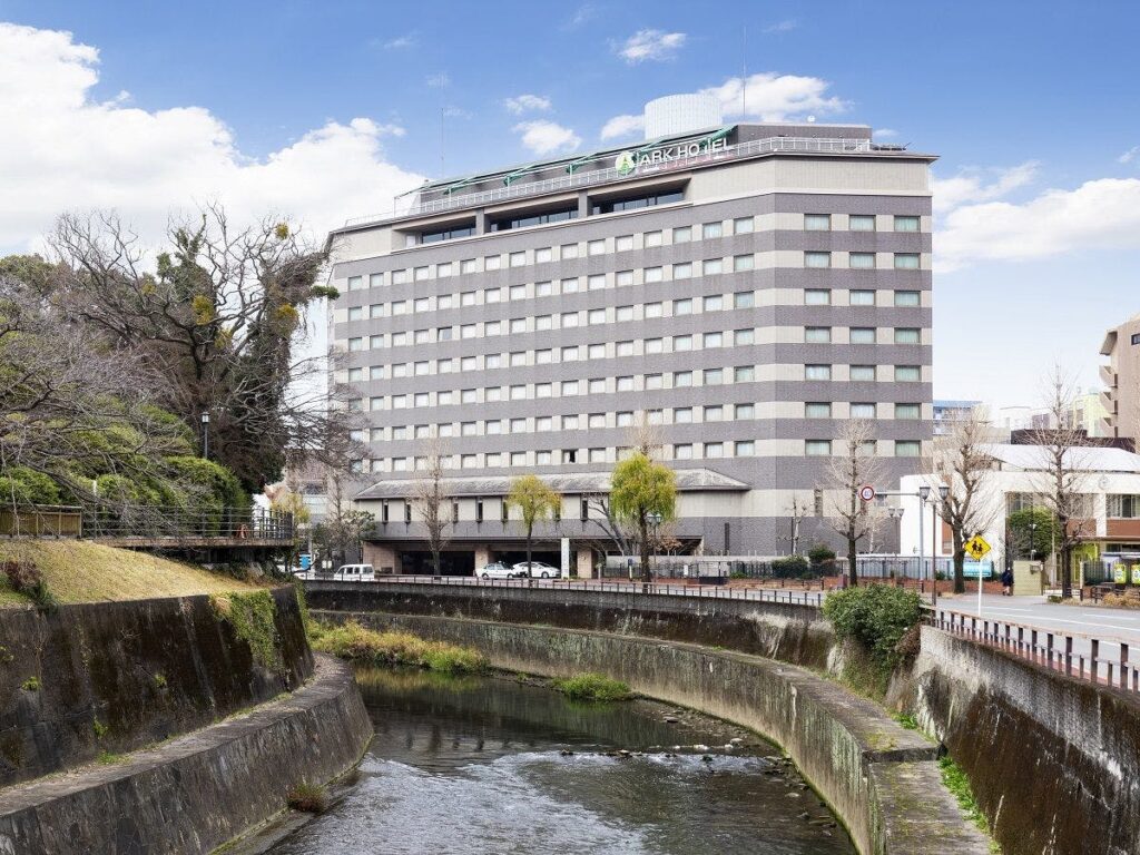 アークホテル熊本城前 – ルートインホテルズ –